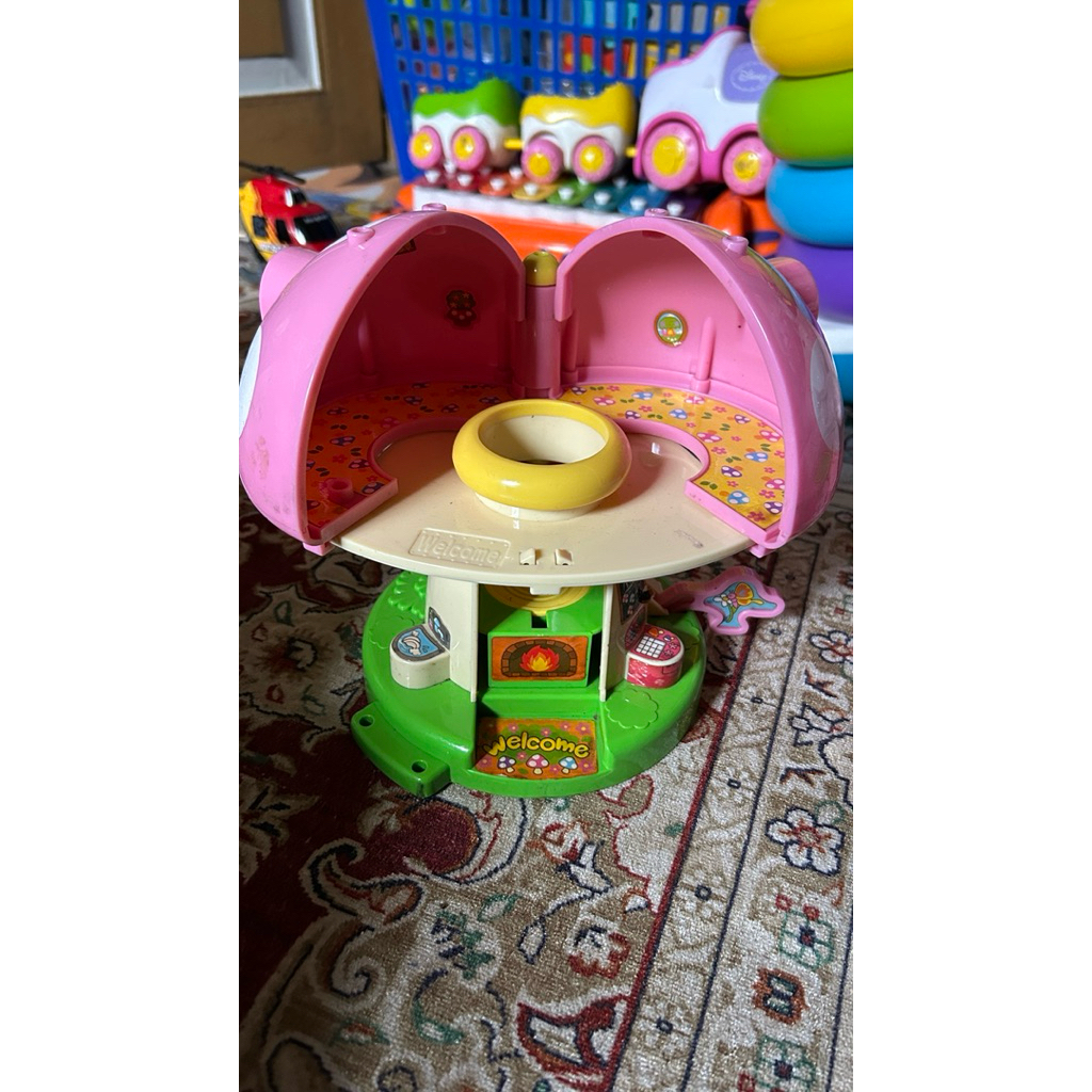DIORAMA JAMUR BRAND TOMY