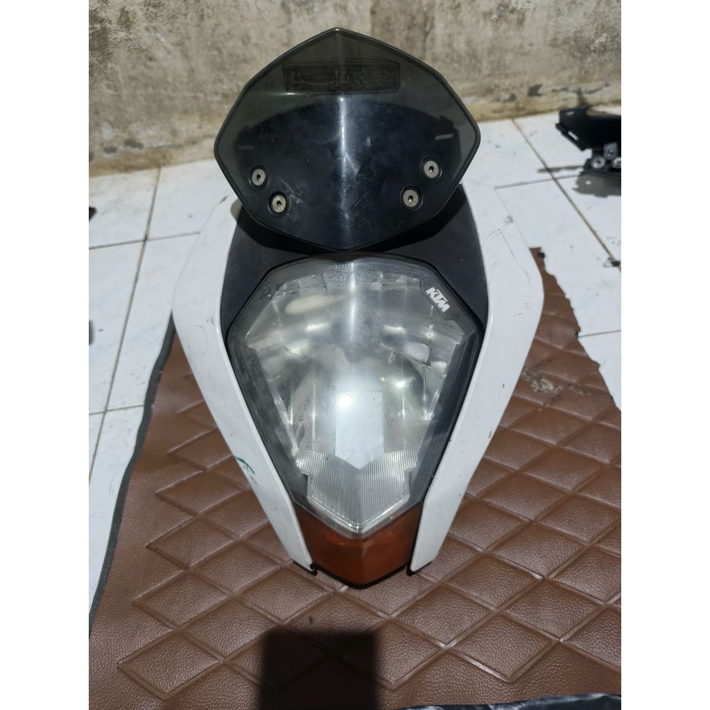 headlamp ktm duke