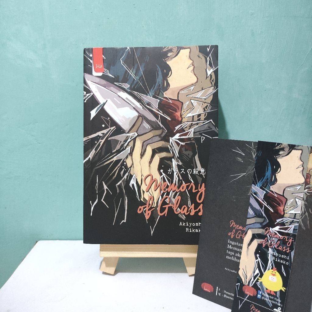 Novel Memory of Glass - Akiyoshi Rikako | Original Preloved