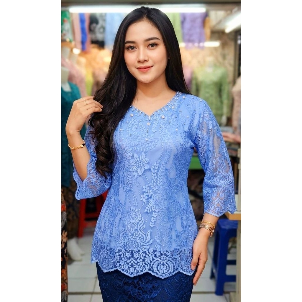 Blus wanita renda semi Prancis//Blus wanita kerh V//Blus wanita renda kekinian//Blus wanita renda mo