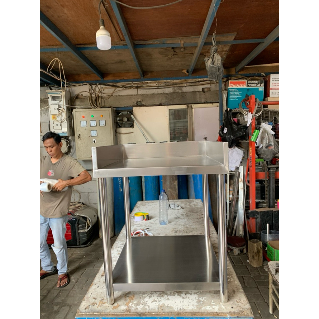 meja stainless ukuran 100 x 60 x 60 ( blaksplash)
