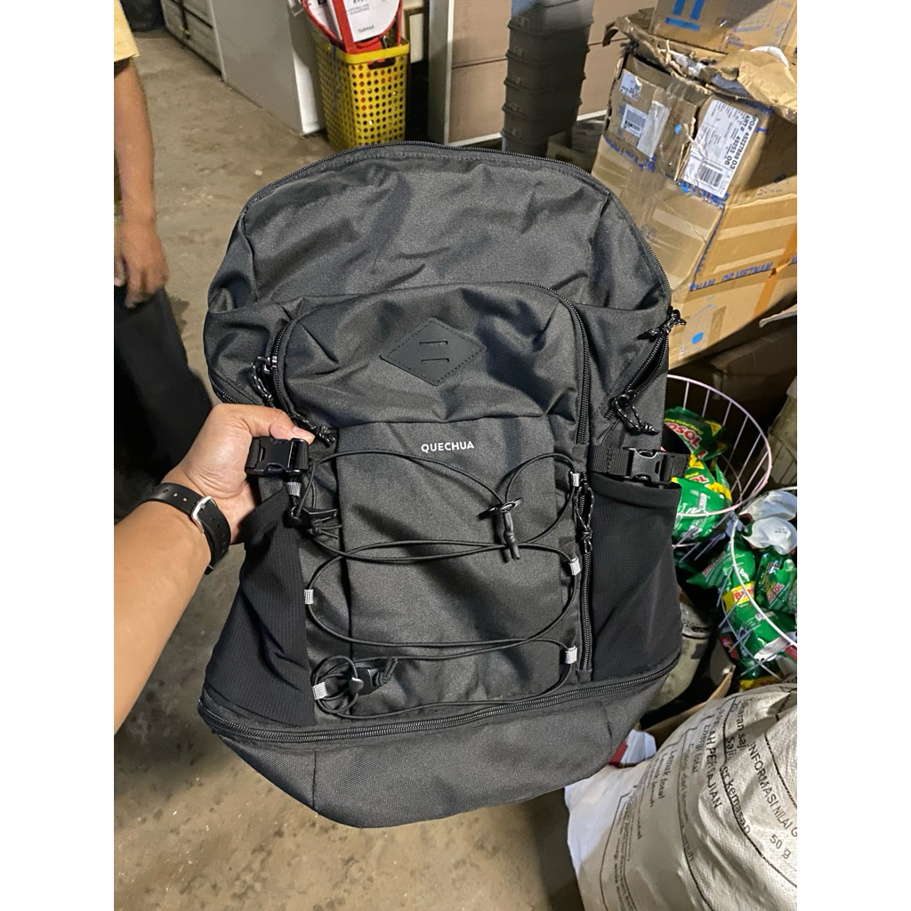 Decathlon Tas Ransel Hiking 20 L NH Arpenaz 500