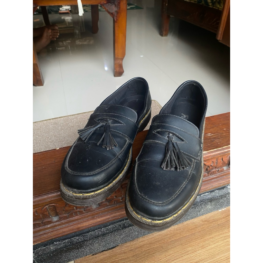 Preloved sepatu loafers