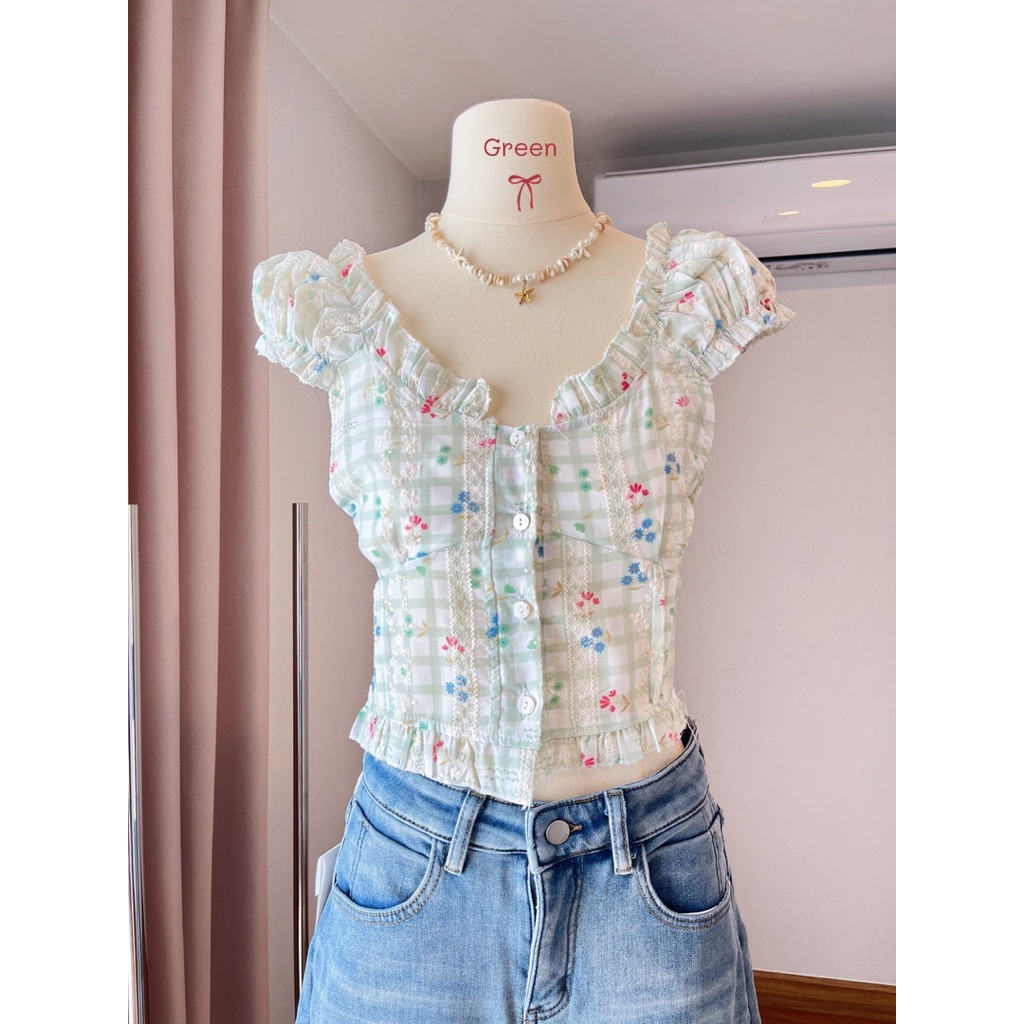 VYNIC | KIRANA SABRINA TOP | ATASAN SABRINA BUNGA BUNGA