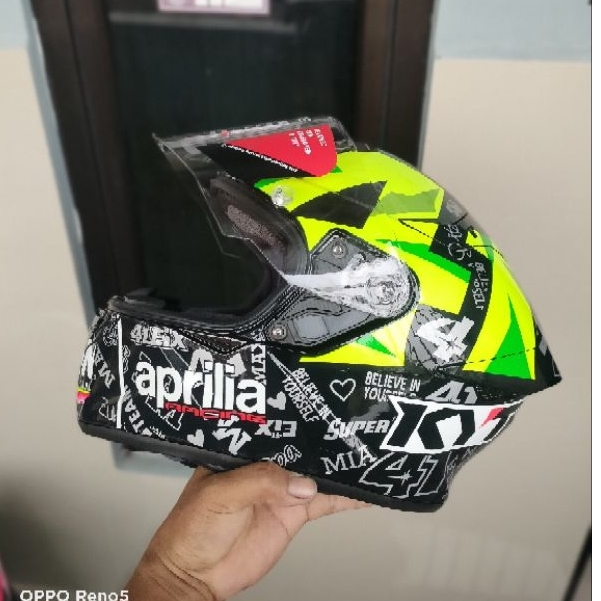 HELM KYT TTC COURSE REPAINT ESPARGARO 2021
