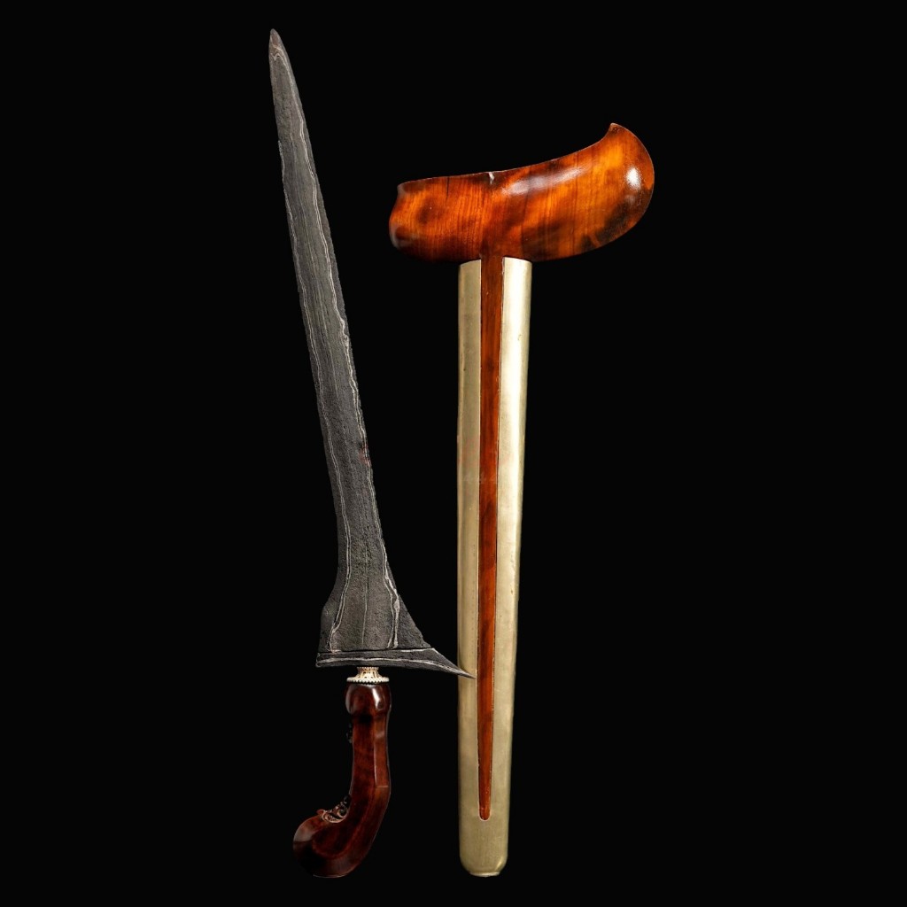 Keris Brojol Pamor Tejo Kinurung Tuban Pajajaran Sepuh