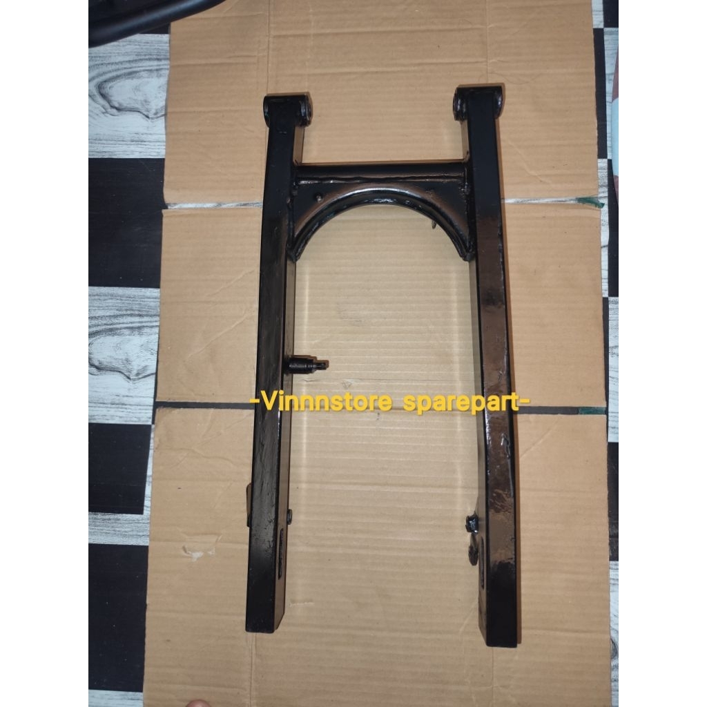 swing arm Yamaha Jupiter Z original cabutan