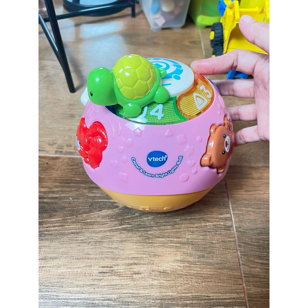 MAINAN BAYI -BOLA VTECH PRELOVD-VTech Crawl & Learn Bright Lights Ball