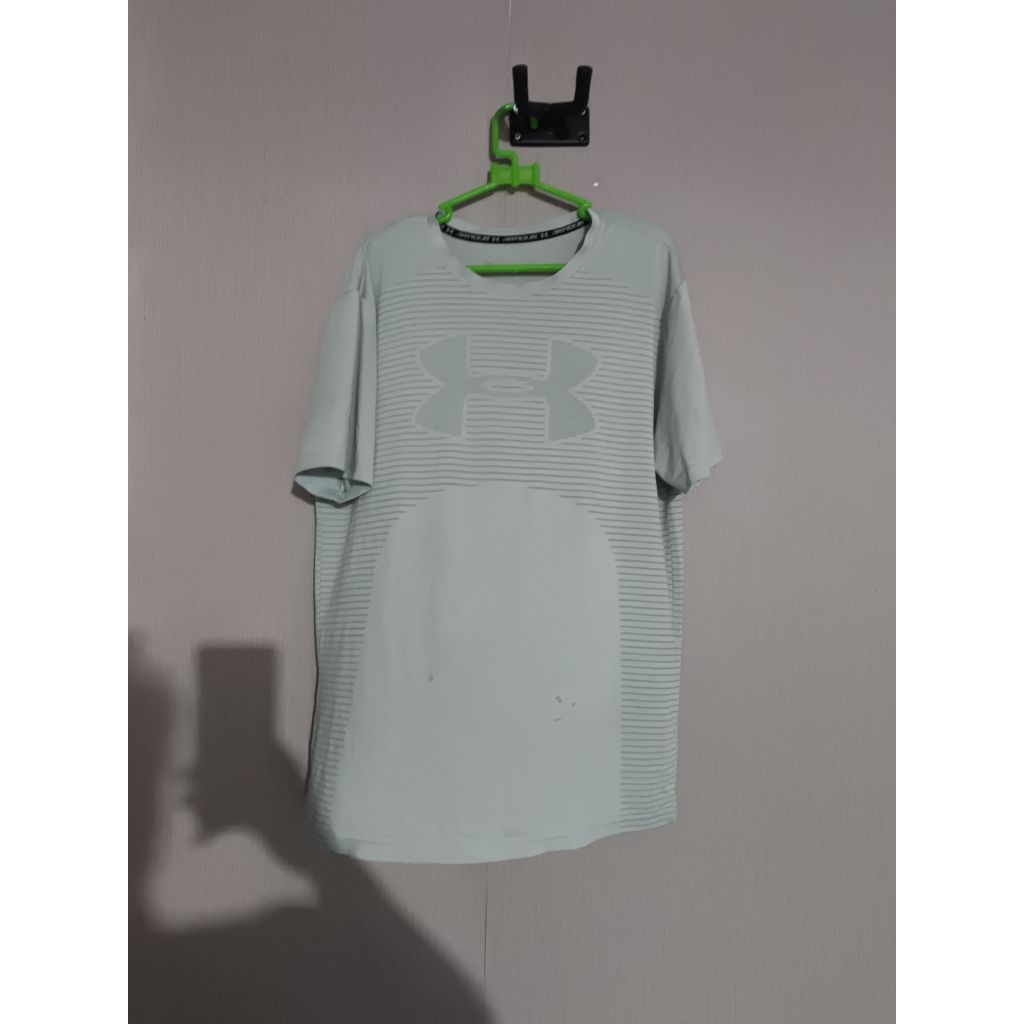 kaos under armour running