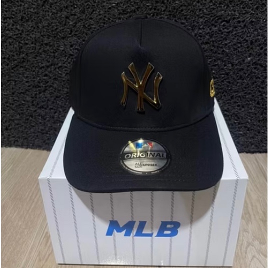 TOPI BASEBALL MLB NY METAL GOLD LOGO ORIGINAL BLACK CAPS / TOPI LOGO GOLD / TOPI LOGO BESI