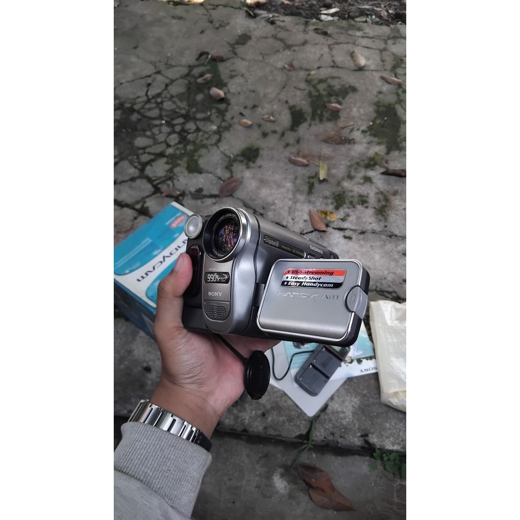 Sony TRV 285E