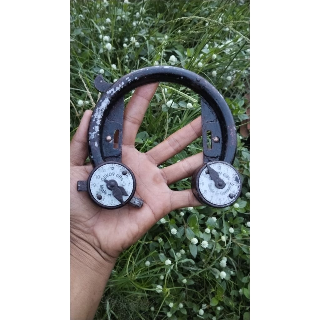 gembok onthel kunci pengaman sepeda onthel kunci gembok onthel antik vintage jadul lawas Gevov gevov