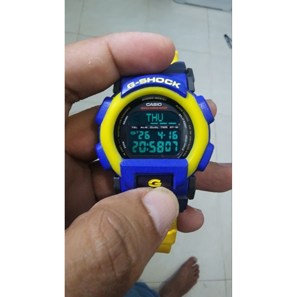 G Shock seri DW-003