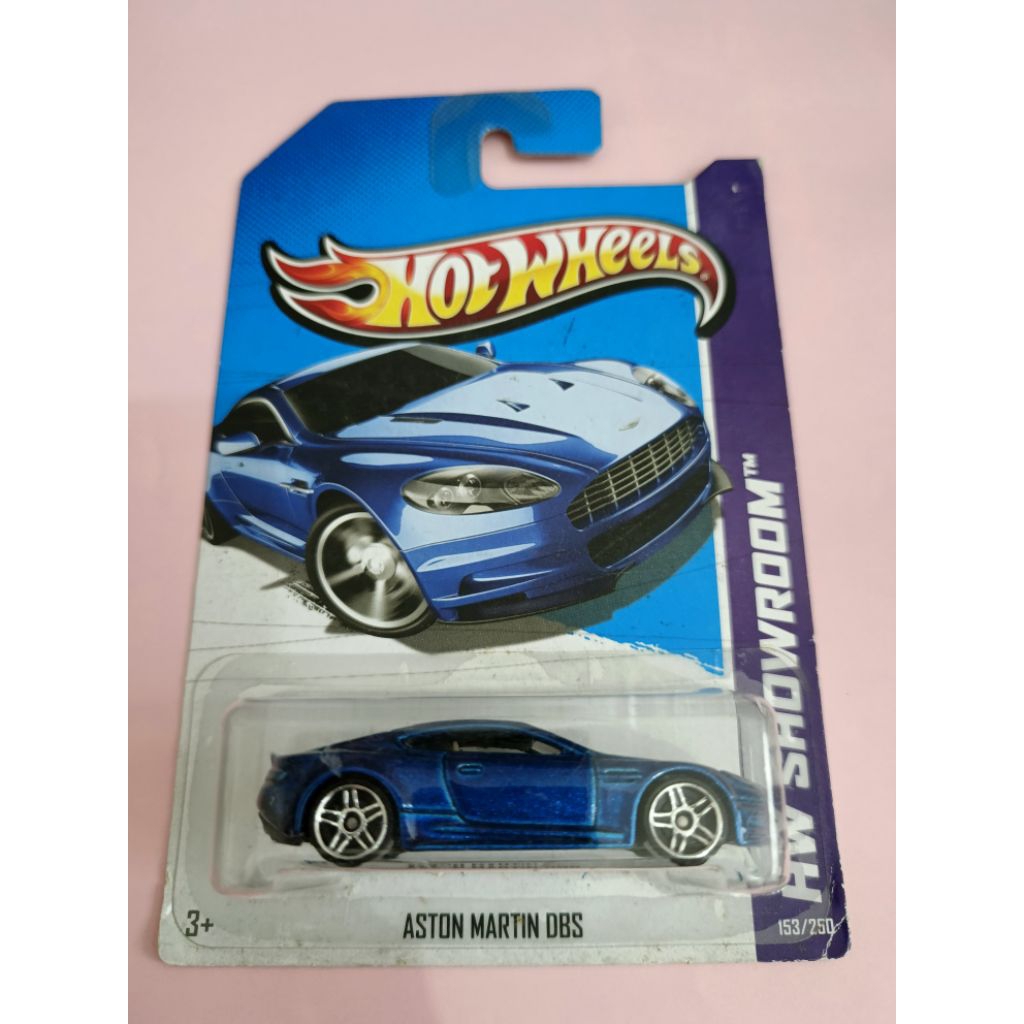 HOTWHEELS ASTON MARTIN DBS