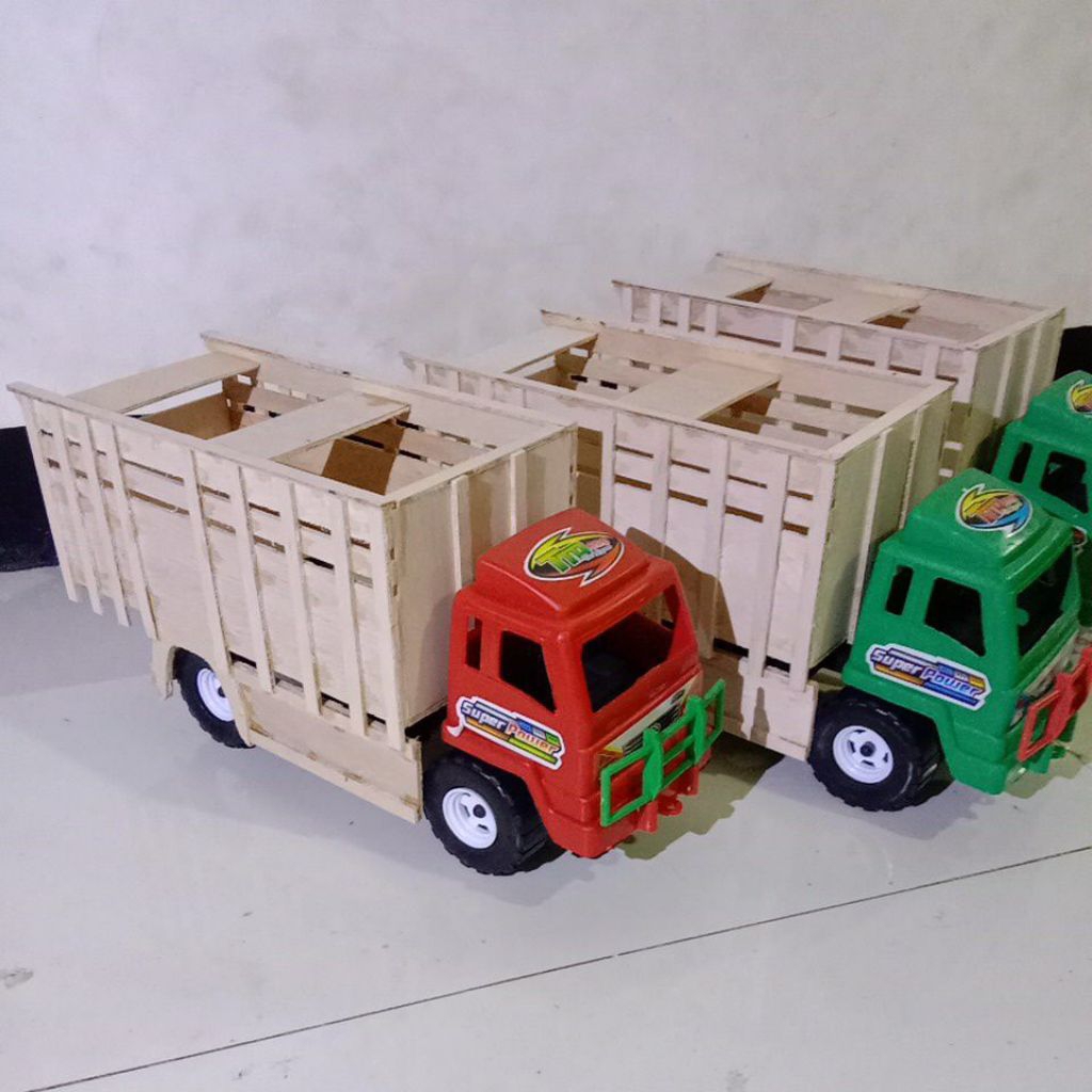truk plastik modif bak bahan triplek
