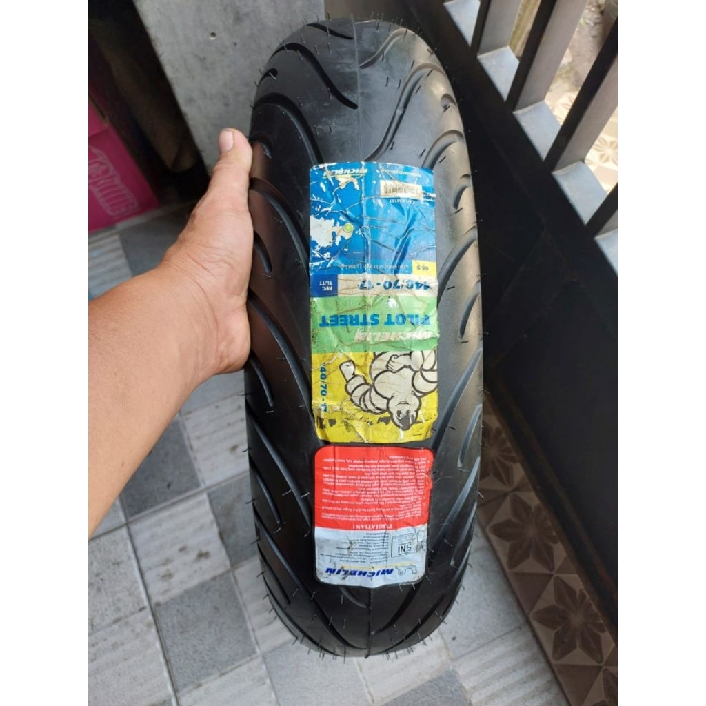 michelin pilot street 140/70-17 baru