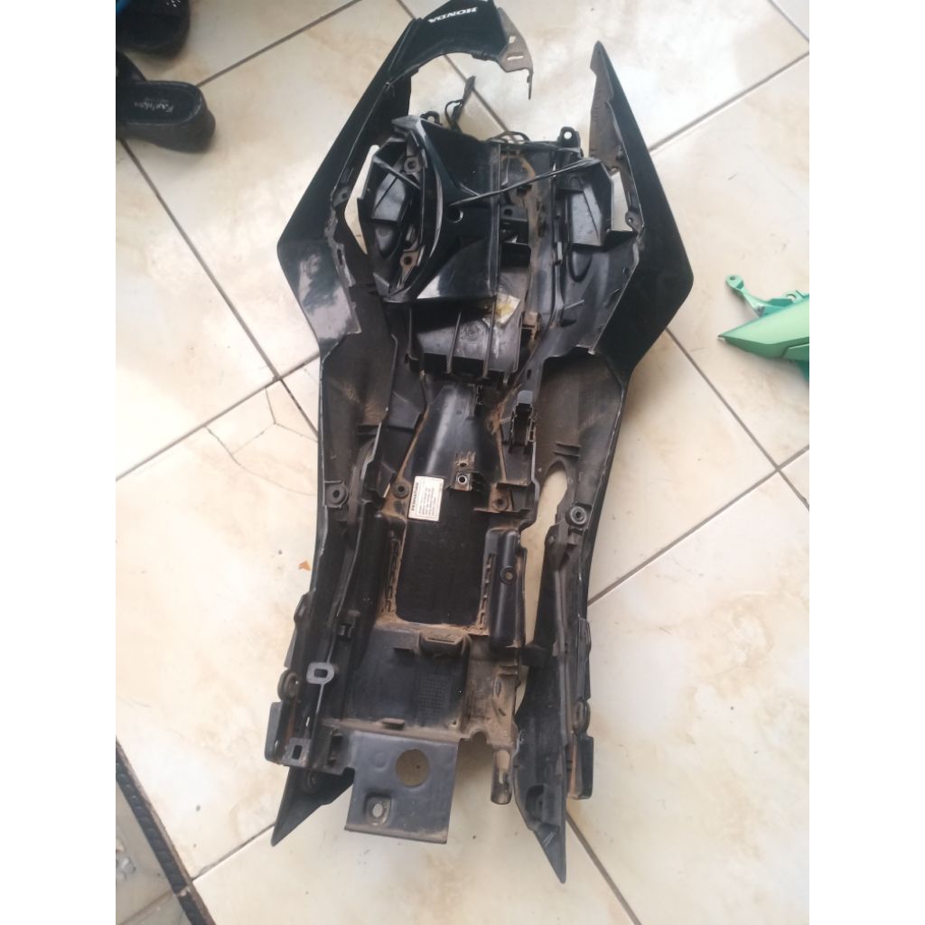 COVER BODY BELAKANG Set CBR 150R K45G K45N Second/bekas body belakang set