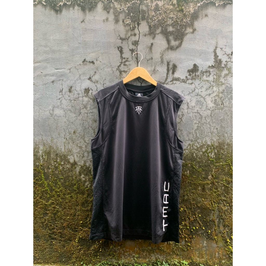 Lekbong Adidas TMAC