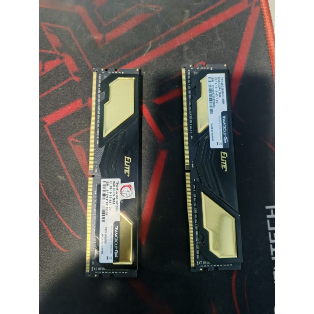 Team DDR4 2666 16 GB (2x8)