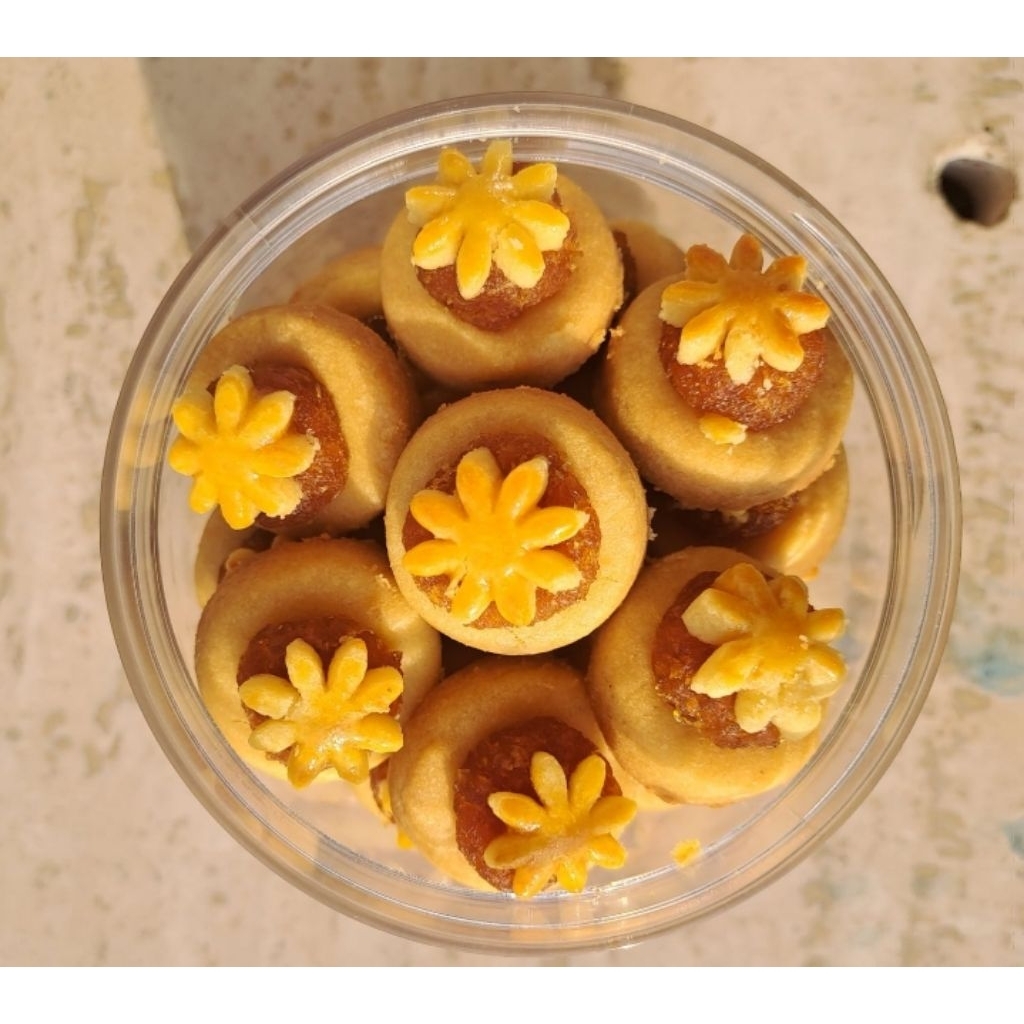 Kue Nastar karakter