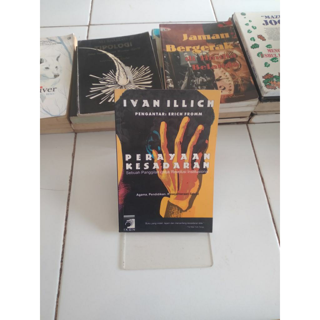 perayaan kesadaran ivan illich