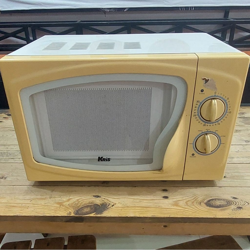 preloved microwave oven merk Kris 20L 700watt