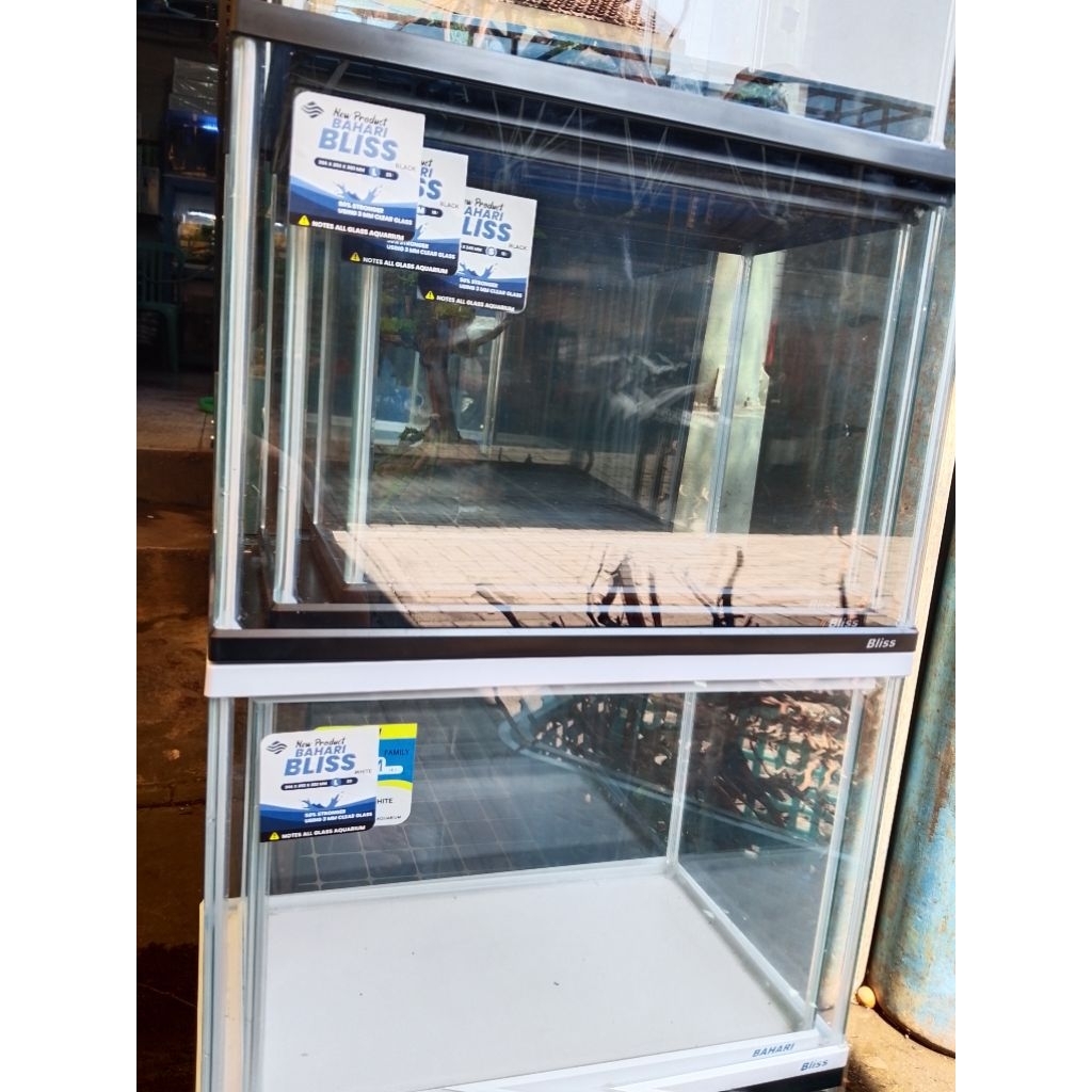 Aquarium putih Bahari L 39x25x28