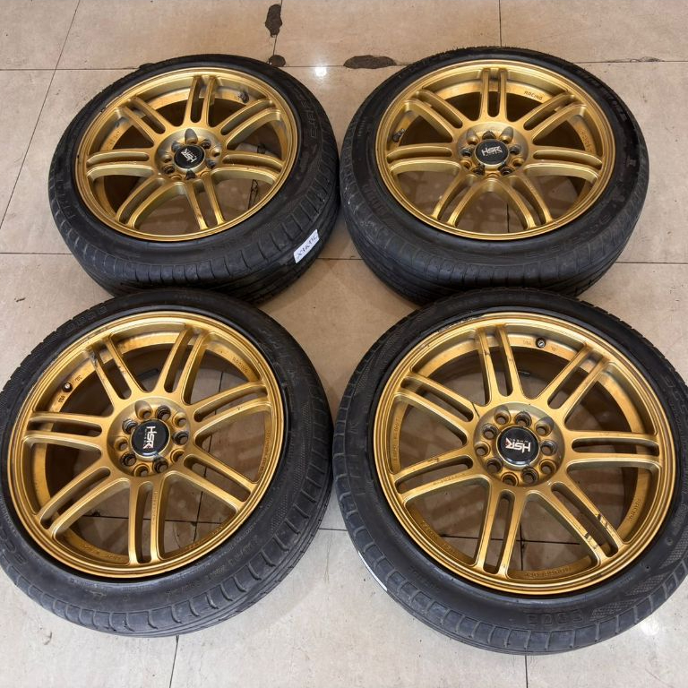 Velg Mobil Bekas Ring 17 Lubang 5 BOON HSR R17X7,5 10X100-114,3 BAN 215 45 R17