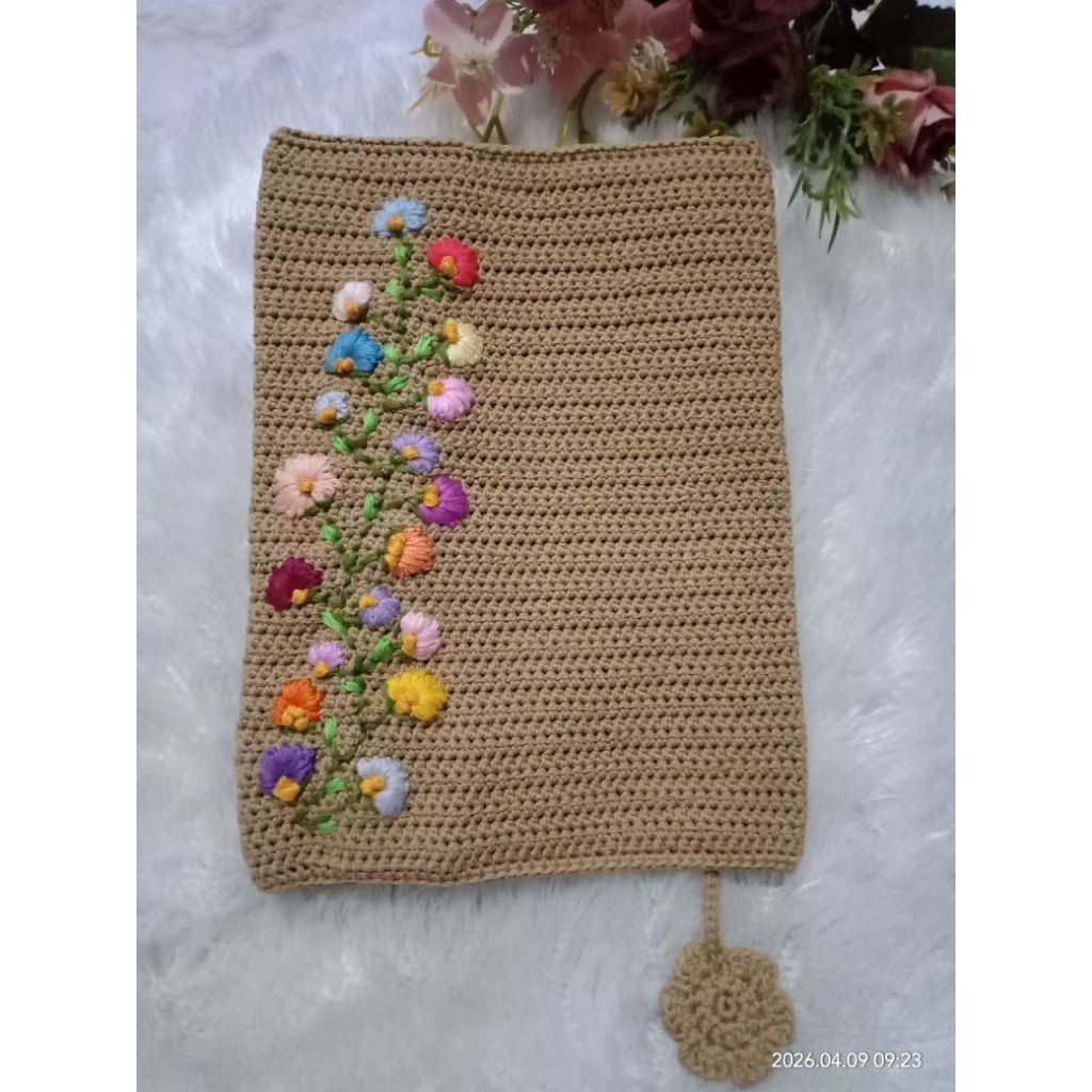 Cover Al Quran Rajut