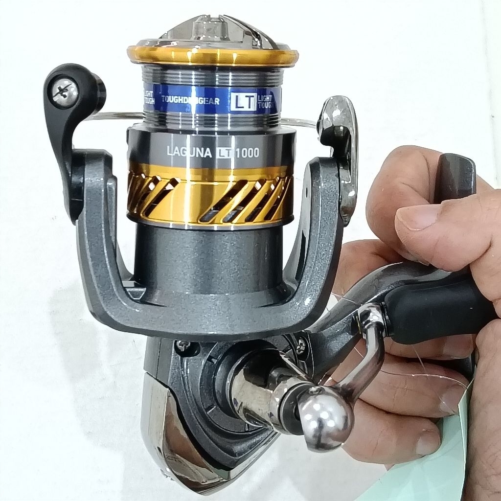 Reel Pancing Daiwa Laguna LT 1000 2500 4000-C Original Spinning Reel Halus Ringan Kuat
