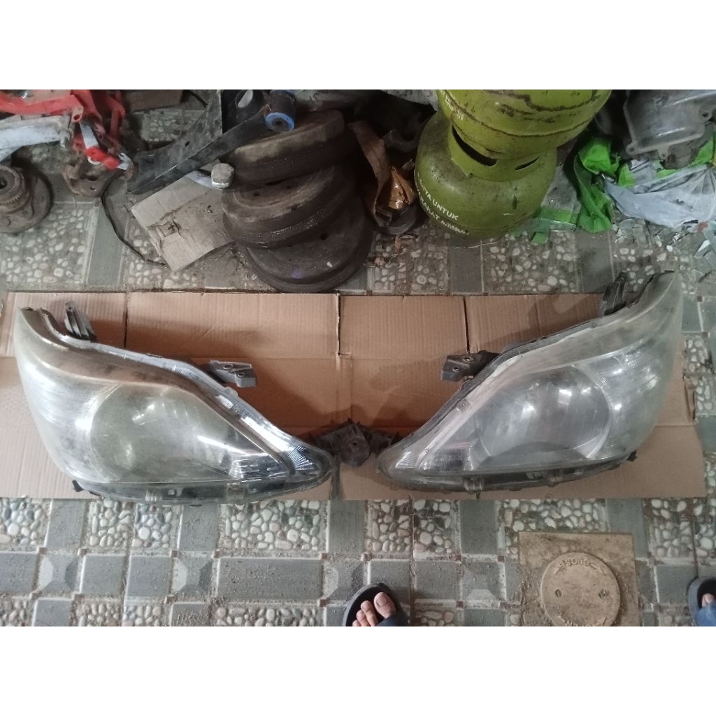 Headlamp Innova 2012-2015