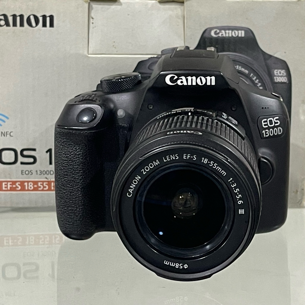 kamera canon 1300D wifi + lensa kit