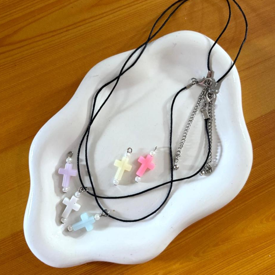 Gayawinna Kalung Salib Kalung Hitam Polos Gantungan Salib Jelly Cantik Kalung Polos Salib GWK86