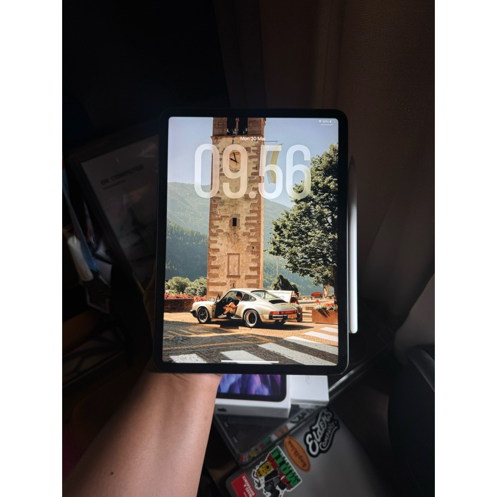 ipad pro 2020 gen 2 256gb wifi only + apple pencil gen 2