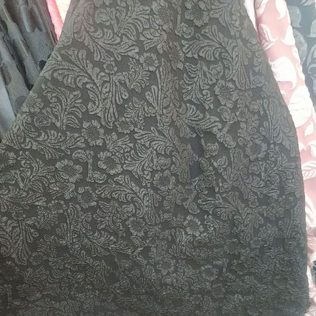 kain Jaguar embos motif batik