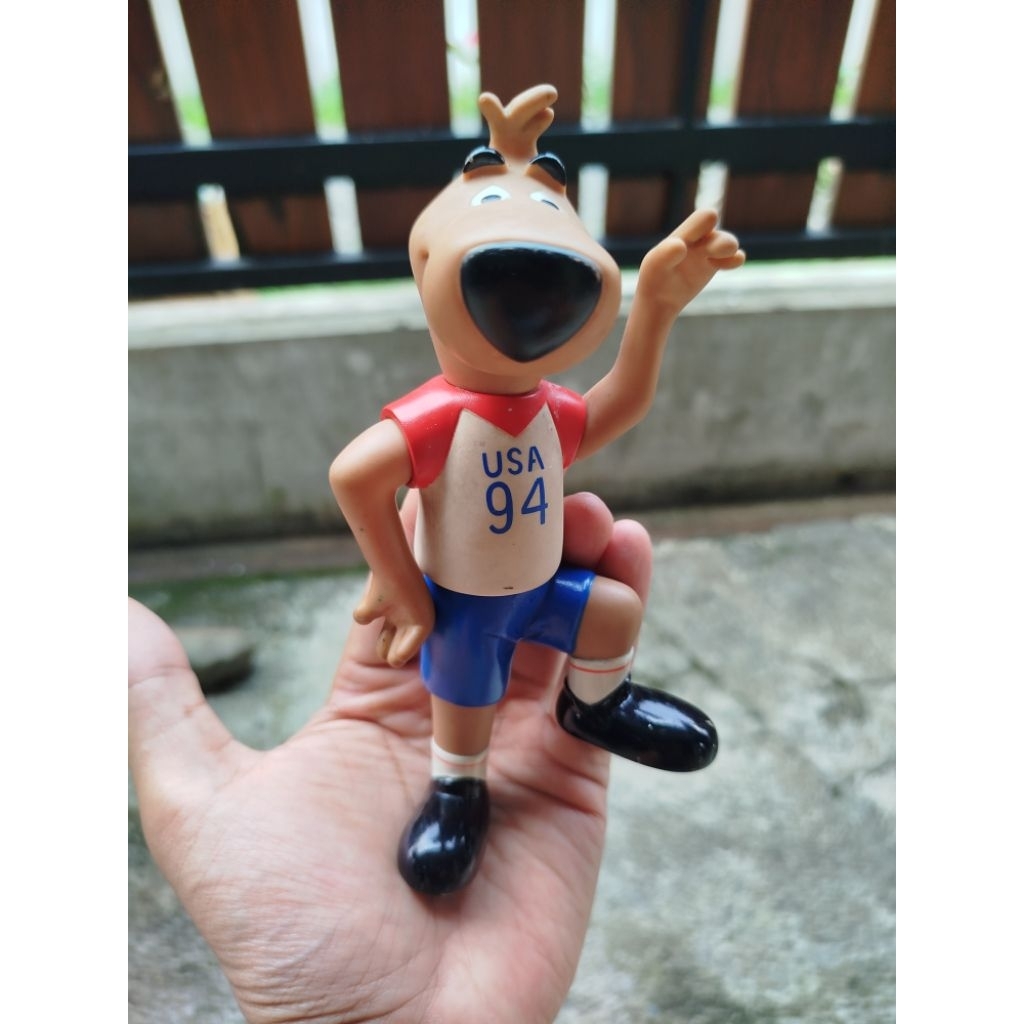 mainan maskot piala dunia 1994