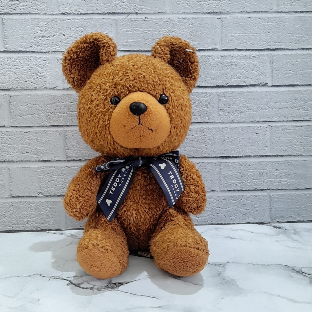 Boneka Teddy Bear Original - Koleksi Eksklusif Teddy Bear Museum
