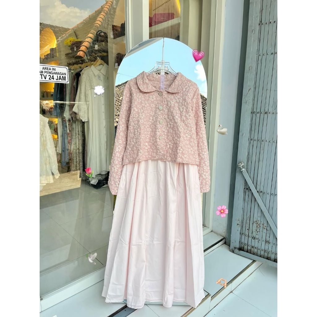 Set Blouse Brokat Wanita + Rok Plisket Panjang Elegant Korean Style Outfit Set Hijab Kekinian Premiu