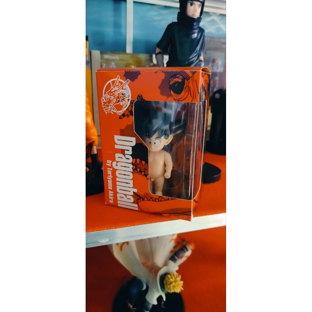 Goku kid figure