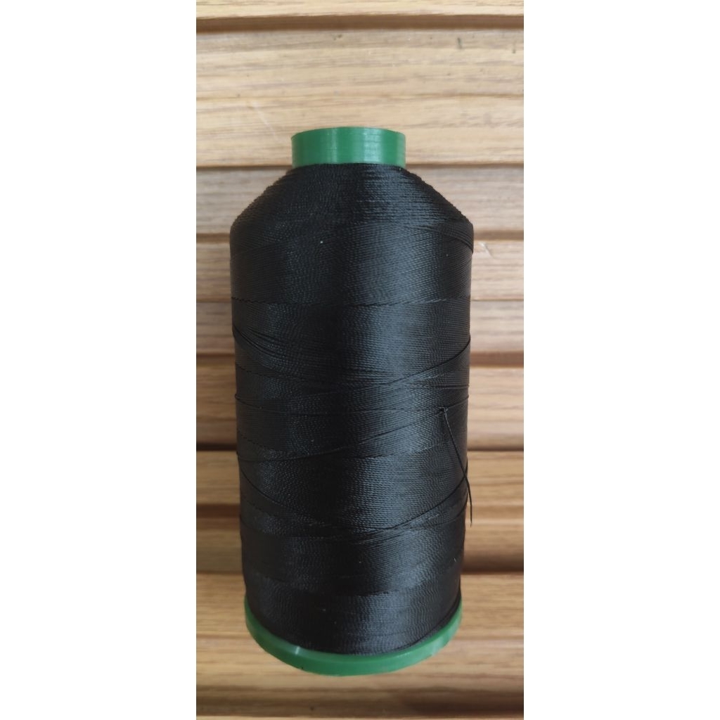 Benang jahit nilon iem 280/3 bonded warna hitam