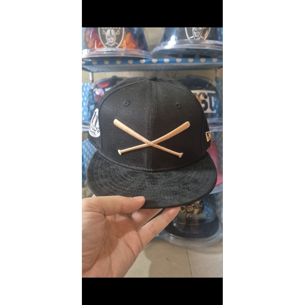 New Era x Justfitted edisi Anniversary 11th. Size 7 1/8.