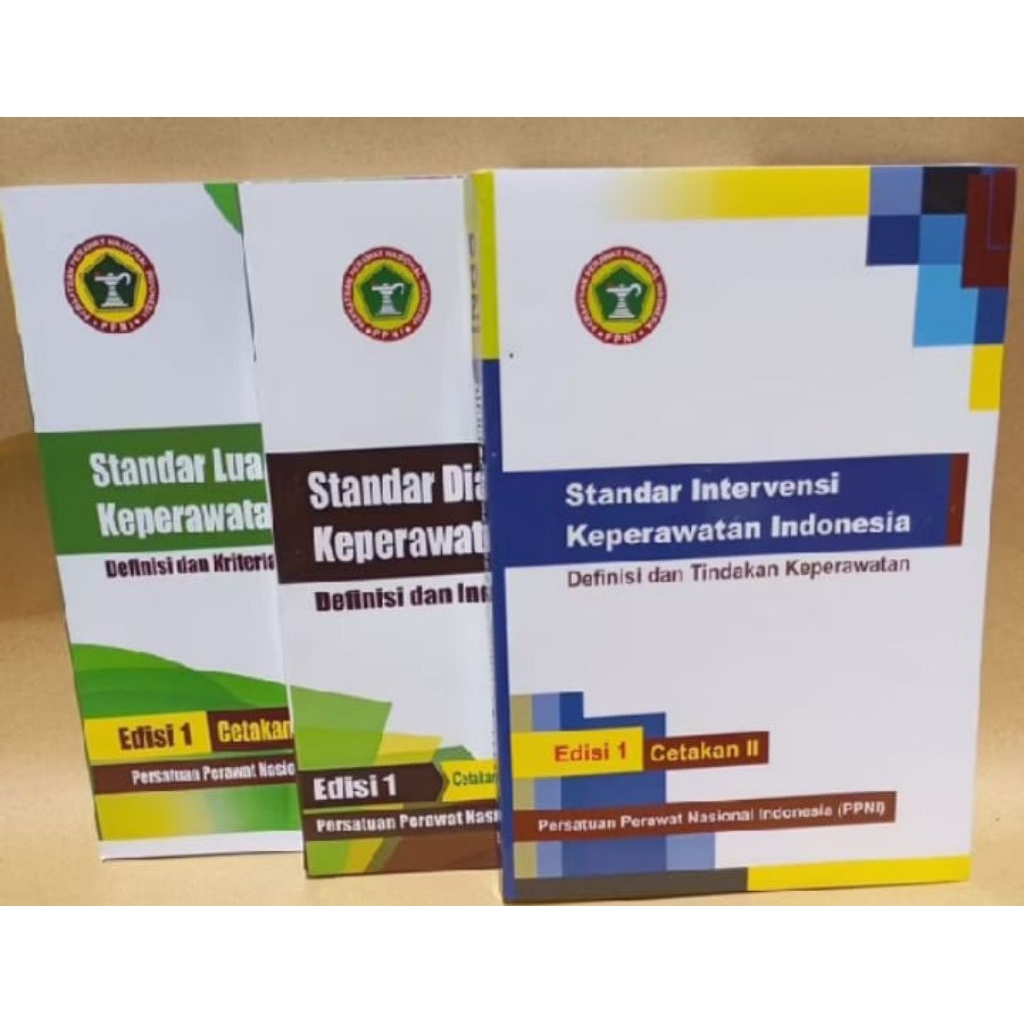 PAKET 3 BUKU KEPERAWATAN 3S SIKI. SDKI. SLKI