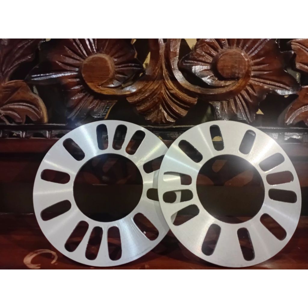 SPACER VELG MOBIL 8MM UNIVERSAL ISI 2 PCS