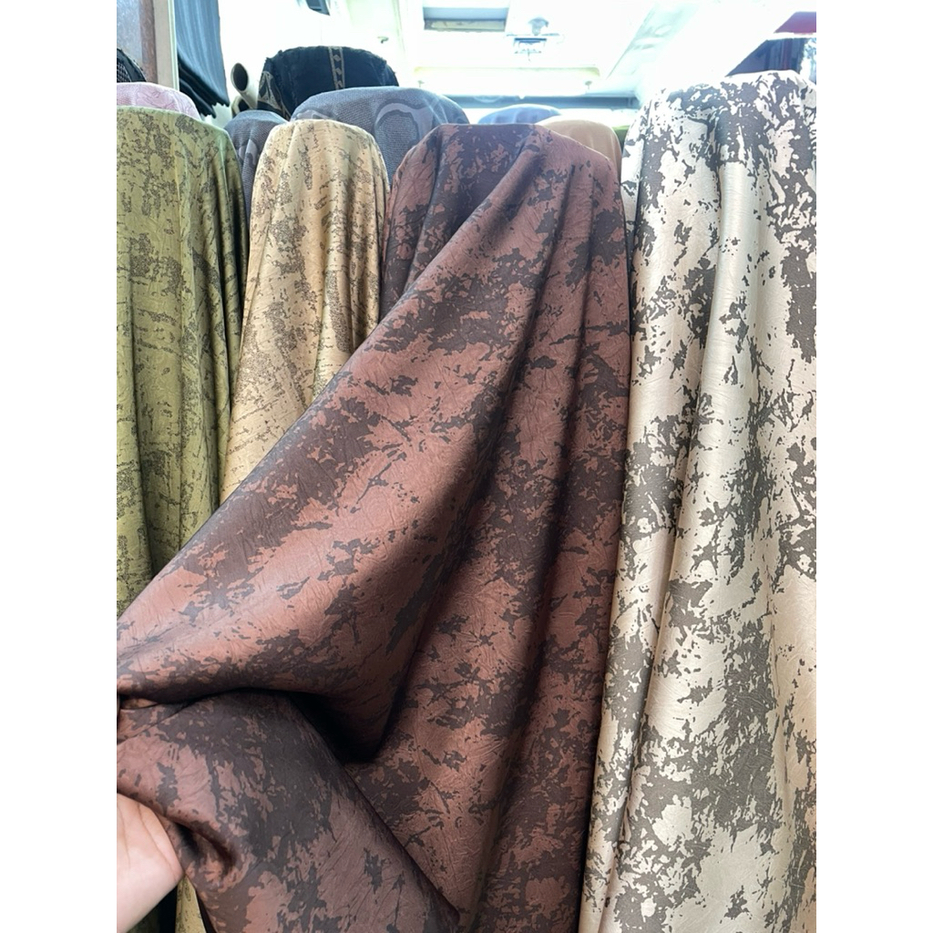 BAHAN SILK FILM MOTIF/BAHAN BAGUS DAN ADEM/SILK FILM TERBARU/BISA BUAT GAMIS BAJU TUNIK DAN LAIN'/BA