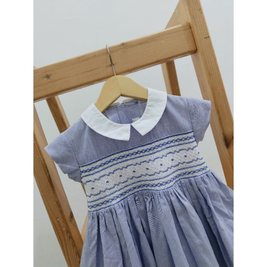 smocked pretty stitches