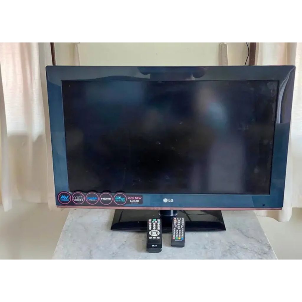 Tv LED LCD 32 " inch ,Merk LG Analog Second