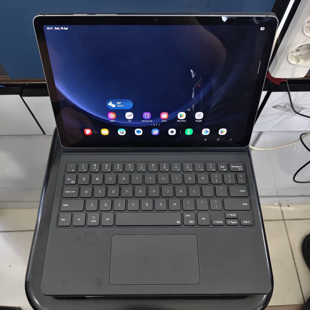 Samsung tab s9fe wifi ram 6/128 second resmi sein plus keyboar termurah