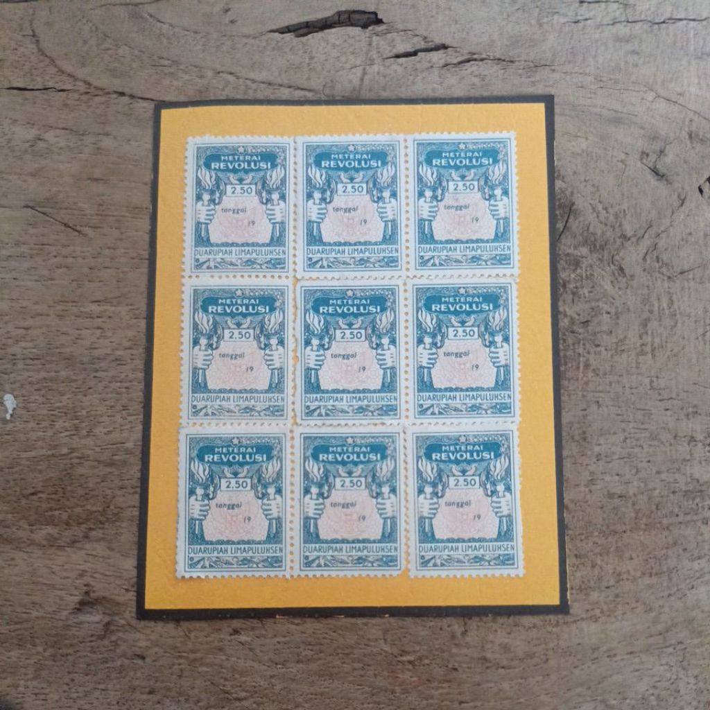 "Meterai Revolusi" ISI 9. nominal 2,50 (Dua Rupiah Limapuluh Sen) Tahun 1945 hingga 1949.