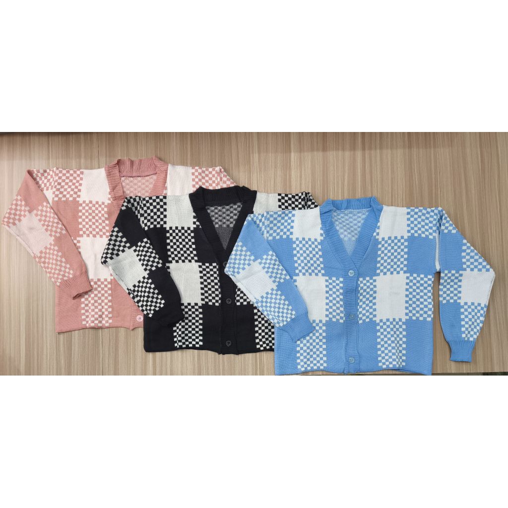 Cardigan crop wanita-kotak kotak