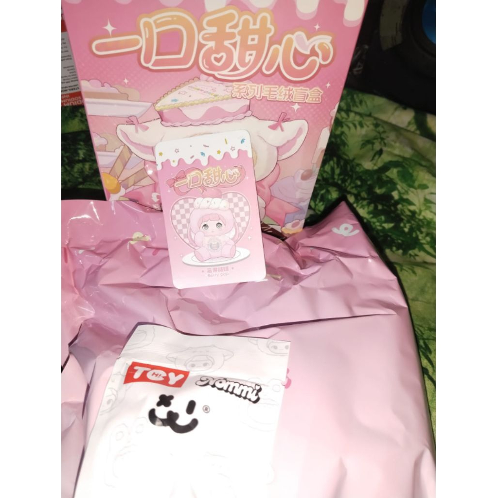 nommi v7 pink berry pop